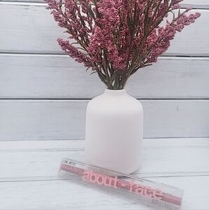 About Face Line Artist Longwear Gel Eyeliner